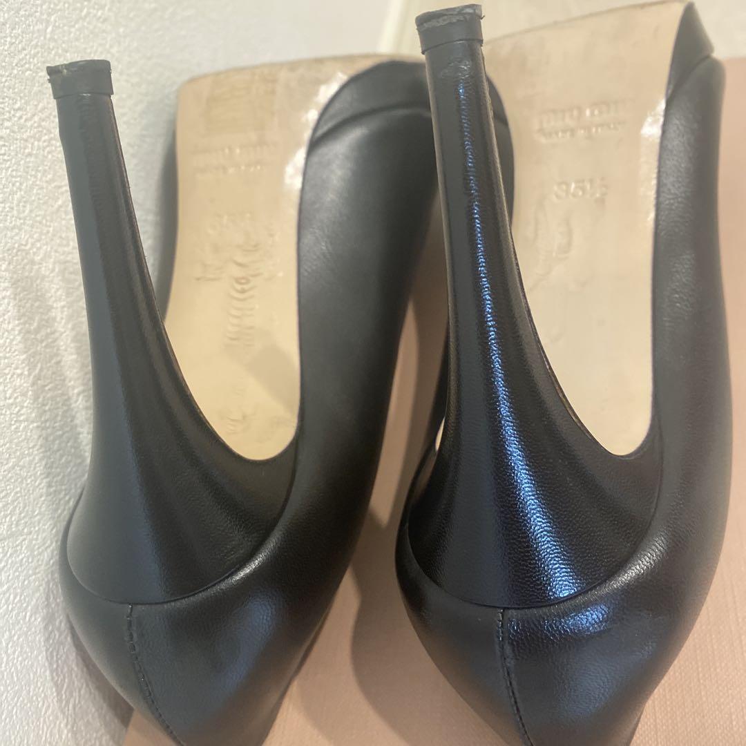 miumiu黒パンプス351/2 （22.5〜23㎝）
