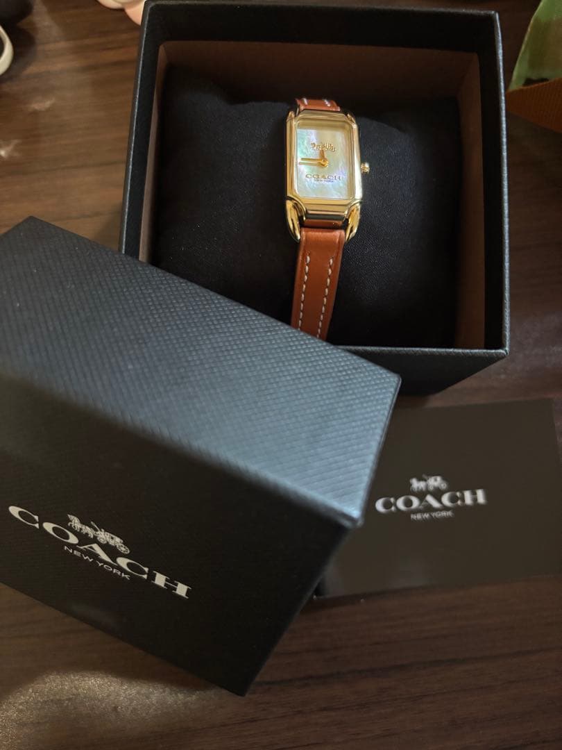 COACH ゴールド 長方形ダイヤル 時計