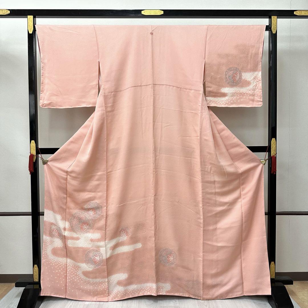 作家物 付下げ 素敵な染柄に刺繍 裄66 着物 正絹 紋なし 広衿RK-3604 付け下げ 正絹 作家物 紋無し 紅葉に横断模様広衿 袷 着物 T-2947