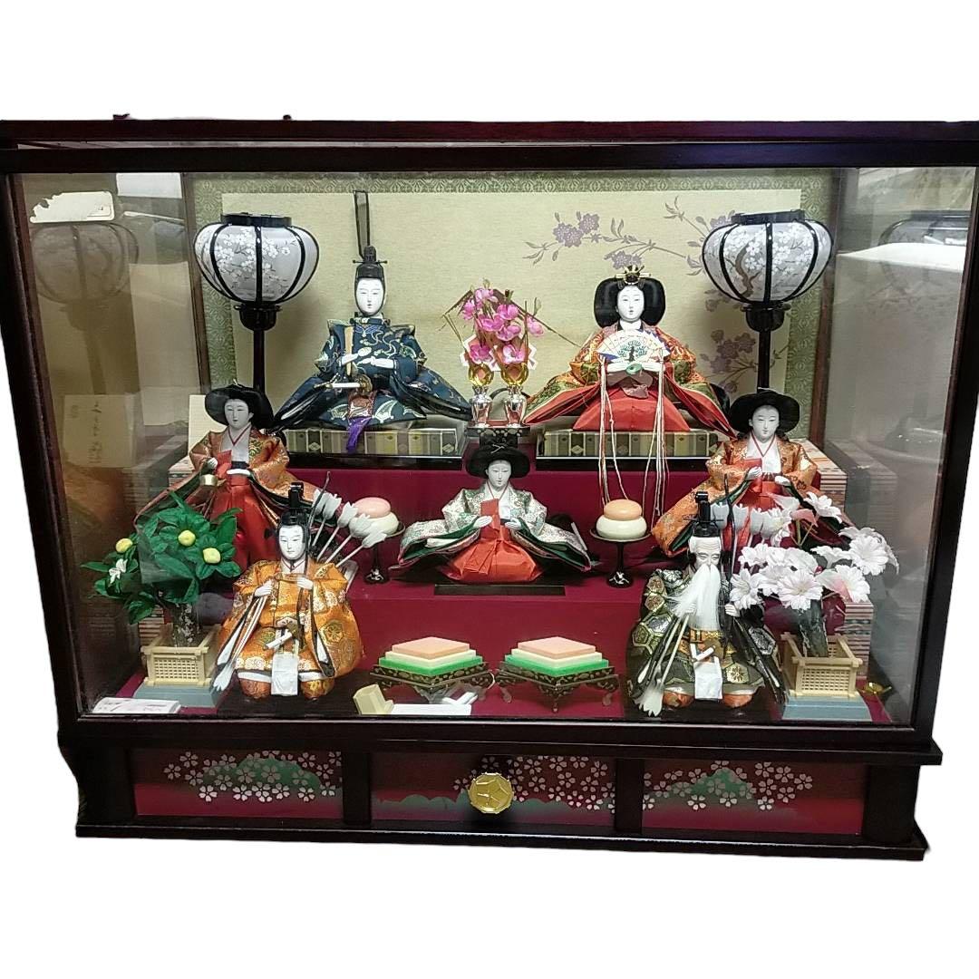 新品未使用です☆ 雛人形 ガラスケース入り 7人飾り インテリア