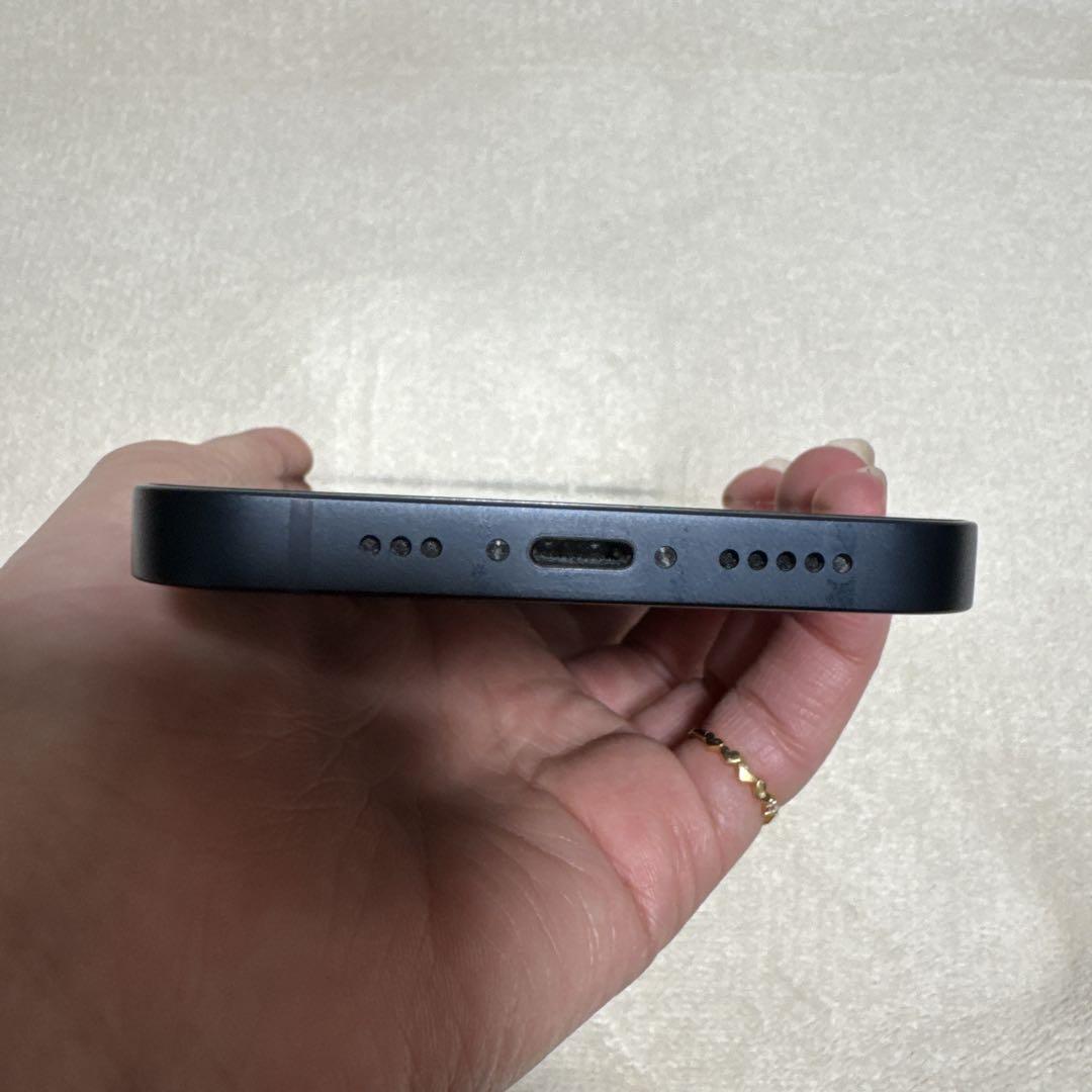 Apple iPhone 13 ミッドナイト ケース付き