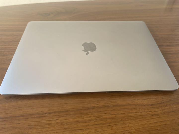 MacBook Air Retinaディスプレイ, 13-inch, 202… 最大50%オフ! MacBook Air Retinaディスプレイ, 13-inch, 202… 最大50%オフ!