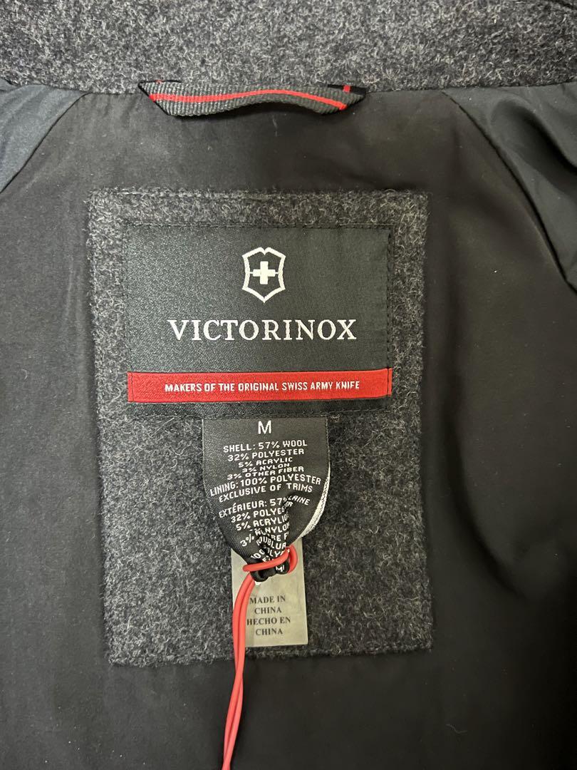 ピーコート VICTORINOX