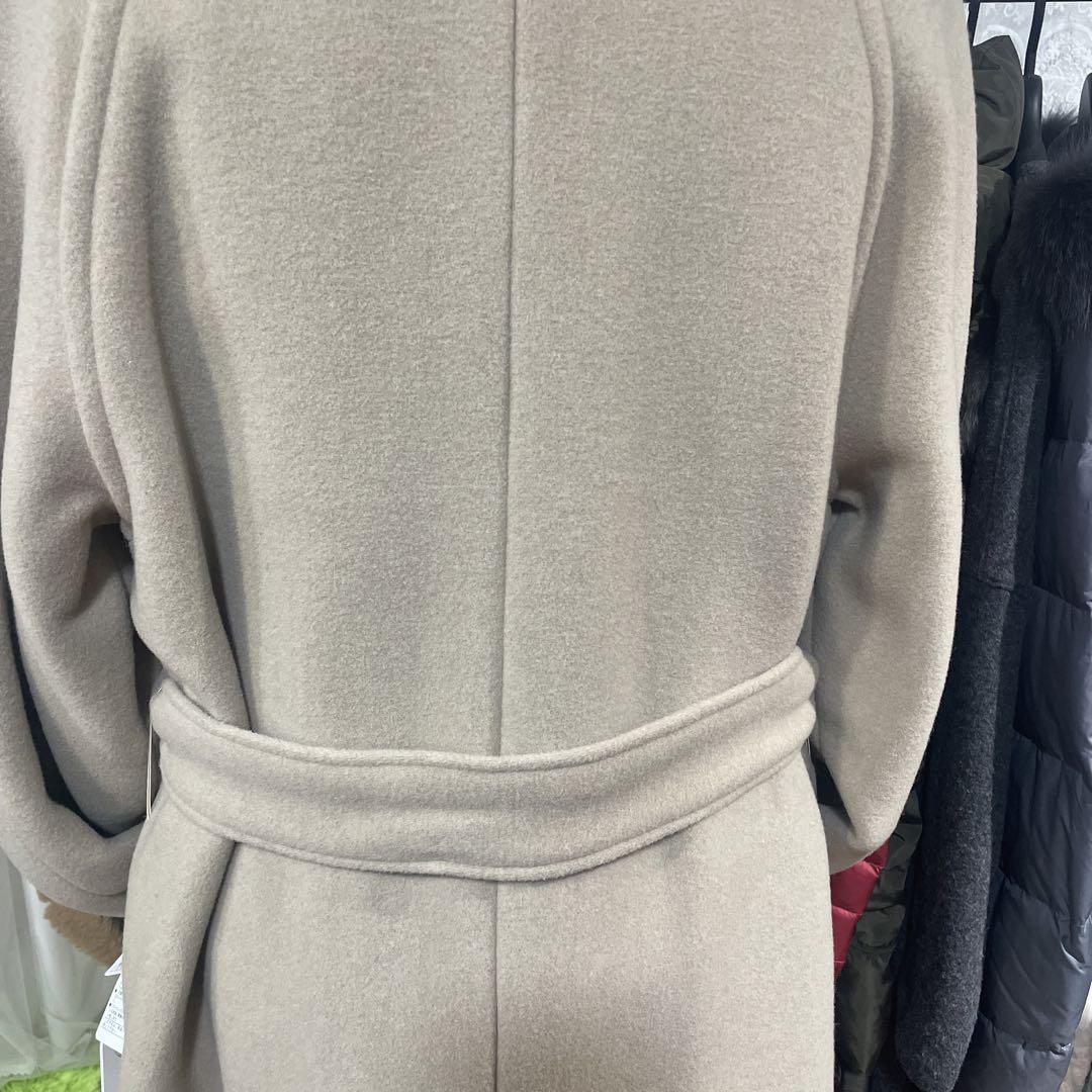 新品　　今季　大人気完売ウールコート...&  DEARノーカラー