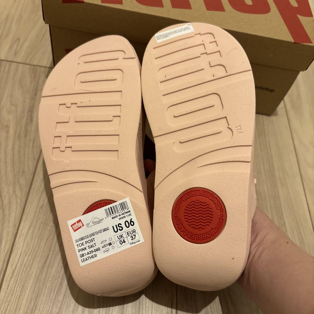【新品未使用】fitflop トングサンダル ピンク
