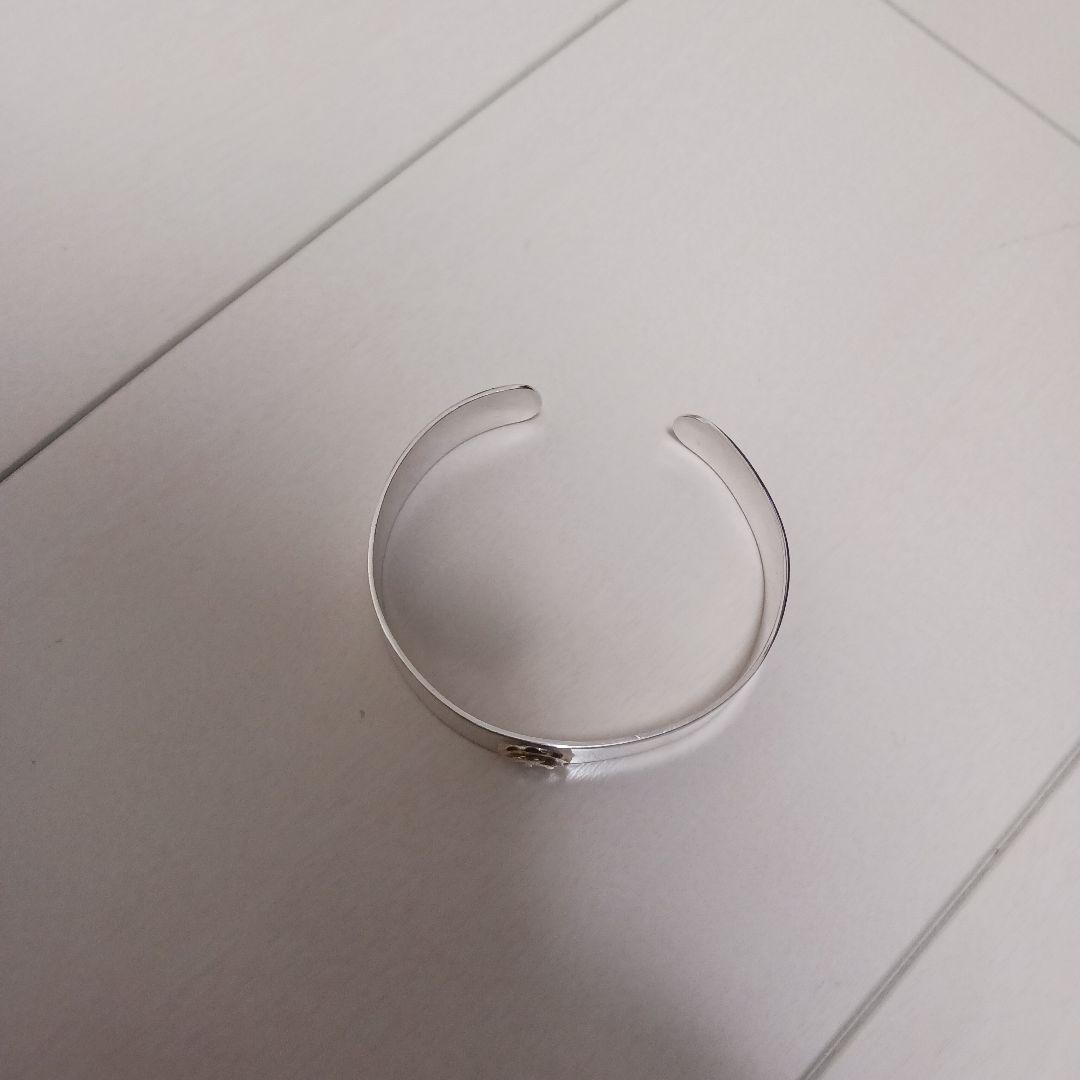 (新品未使用)シルバー925製 金メタル付 平打ちバングル