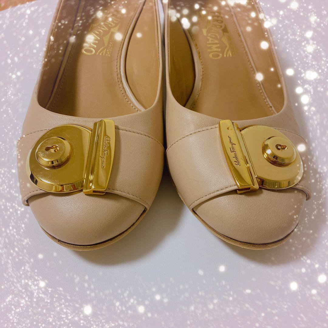 トップ Salvatore Ferragamo フェラガモ パンプス(大きなサイズ