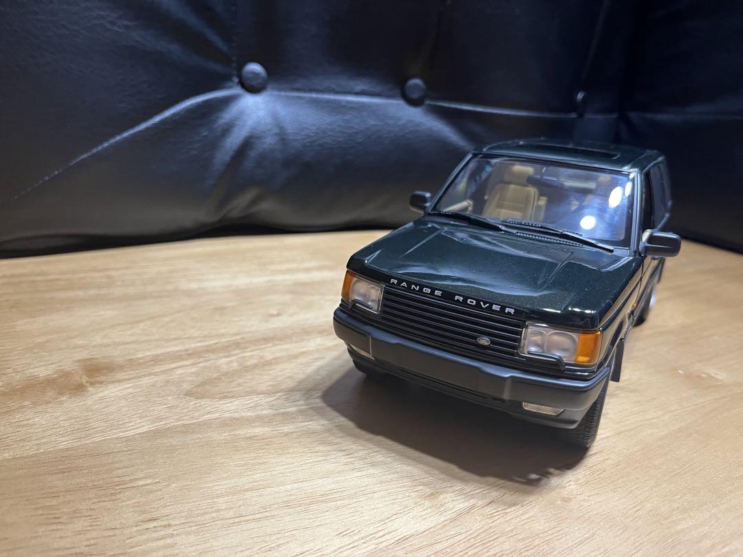 オートアート1/18レンジローバー4.6HSE