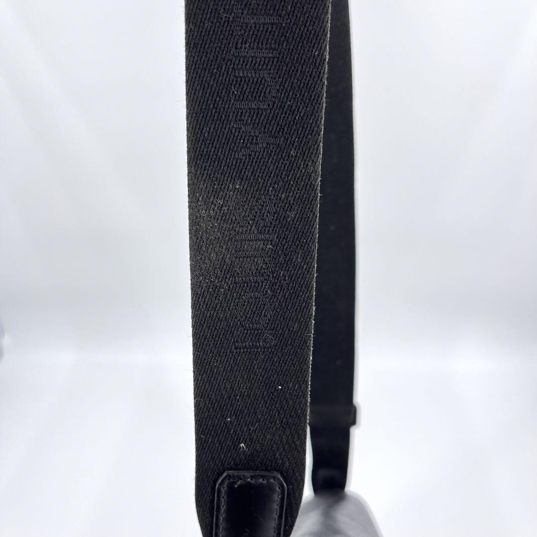 美品✨ルイヴィトン ダミエグラフィット ダニエルMMショルダーバッグ F248