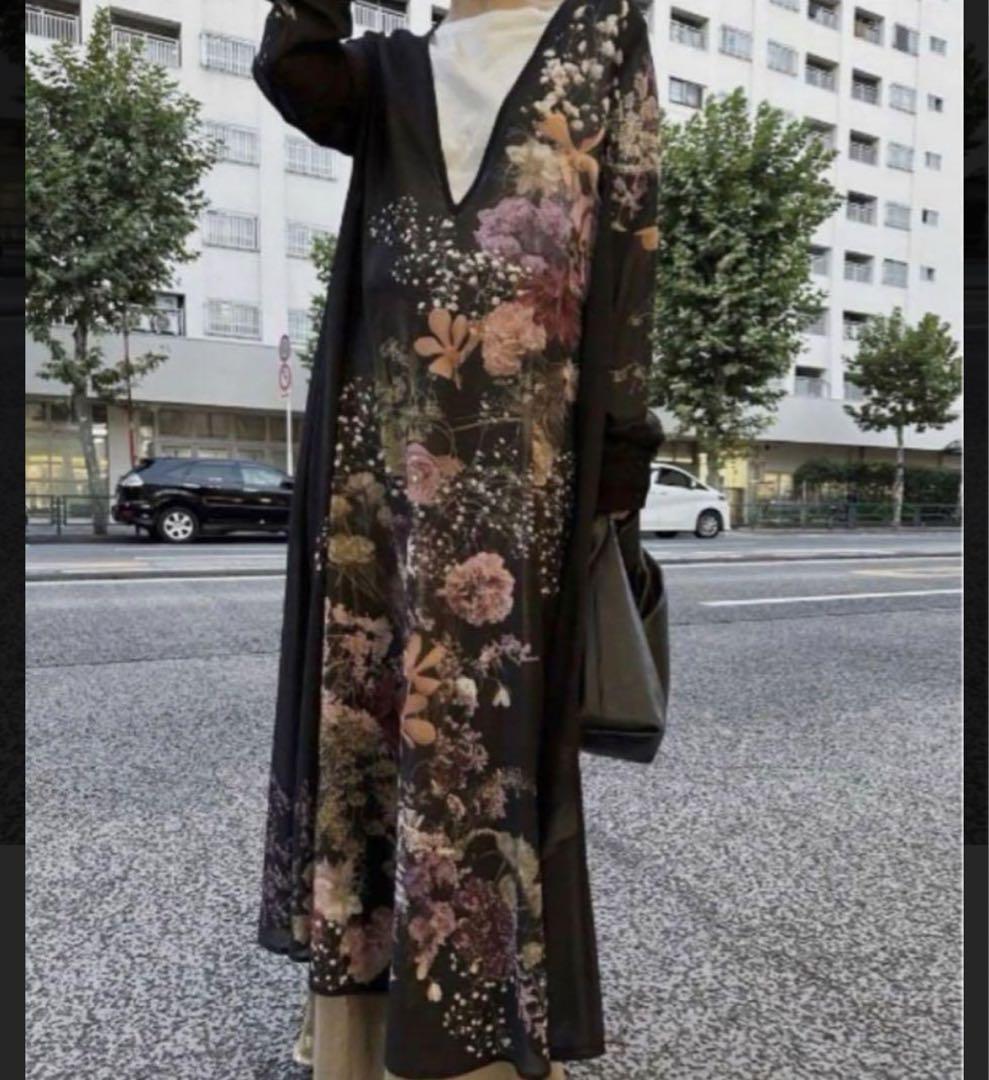 大きな取引 UND 2WAY DRESSヴィンテージ NECK V DARIA ワンピース