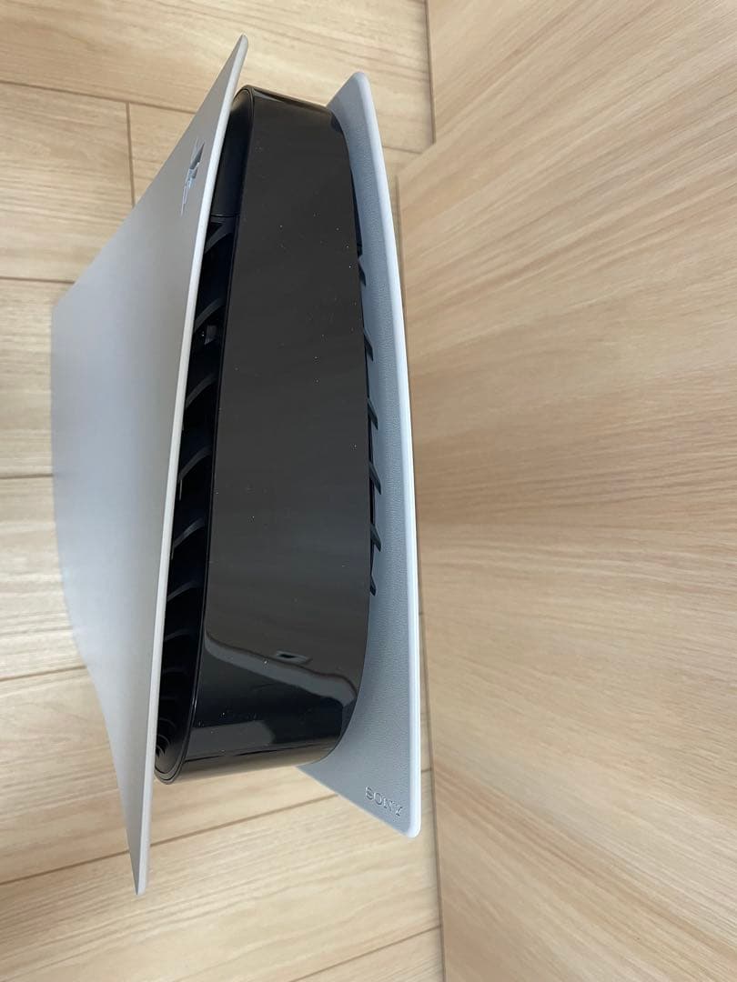 プレステ5 本体 鬼滅の刃ソフト付 箱・付属品完備 プレステ5 本体 鬼滅の刃ソフト付 箱・付属品完備