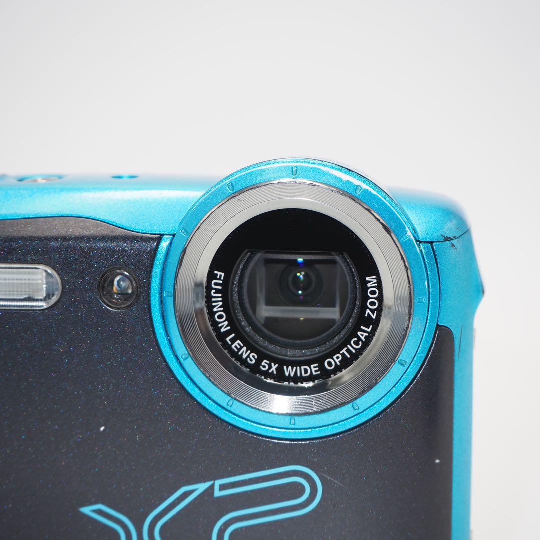 防水デジタルカメラ Fujifilm Finepix XP140 付属品あり