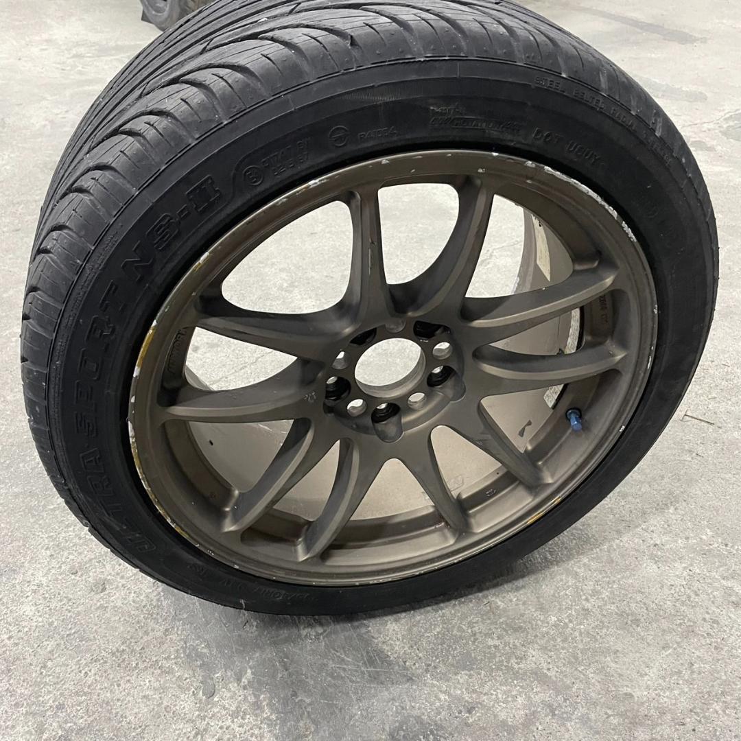 ワークエモーション　CR　カイ　17インチ9J　5穴　PCD114.30
