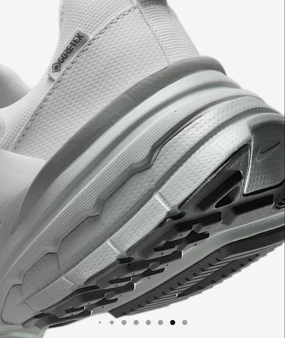 Nike ナイキ/ V2KランGORE-TEX 26サイズ