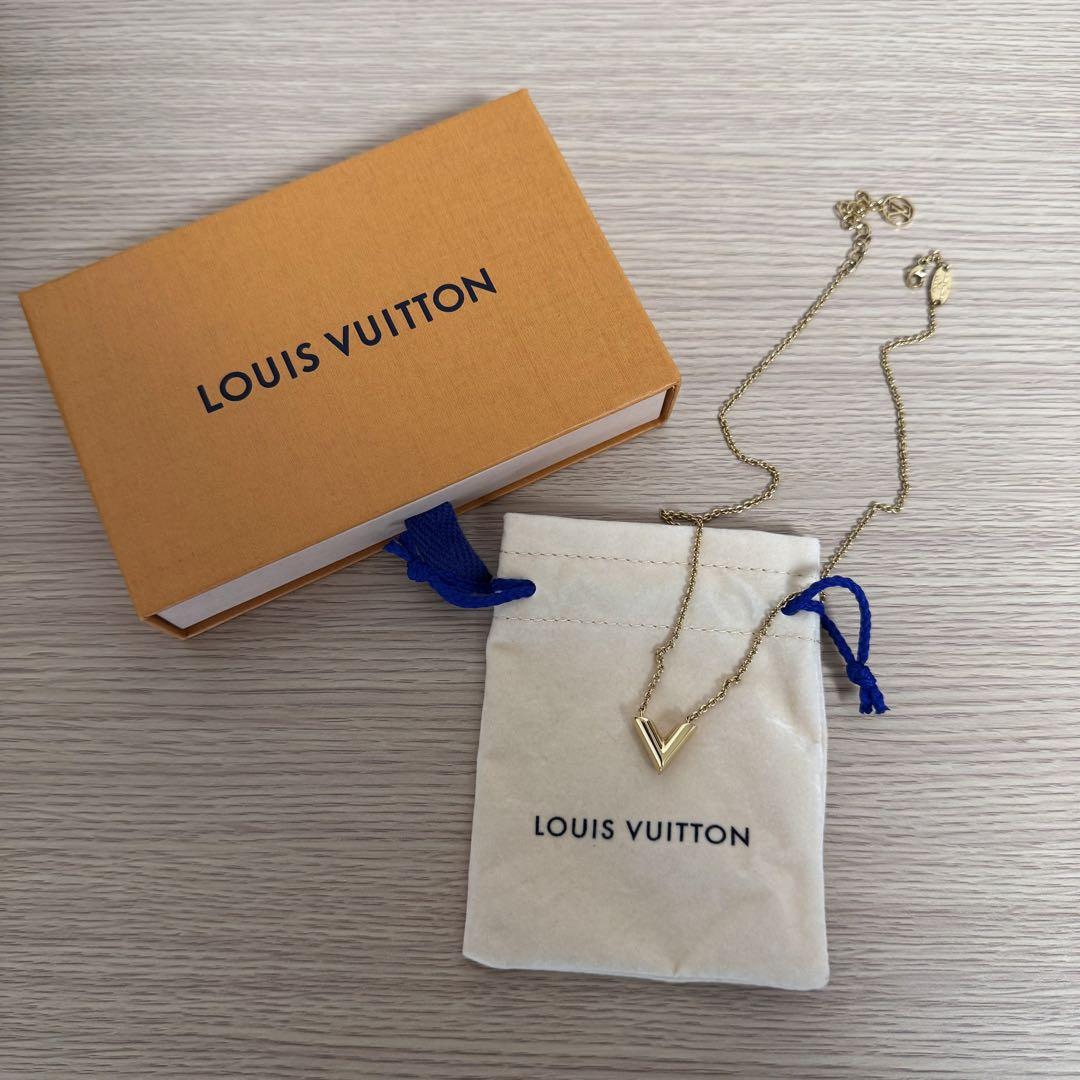 Louis Vuittonルイヴィトン ネックレス エセンシャル V