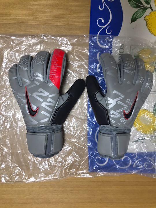 メルカリ 格安出品 日本未発売 Nike プロモ プレミア キーパーグローブ 8号 サッカー フットサル 13 000 中古や未使用のフリマ メルカリ 格安出品 日本未発売 Nike プロモ プレミア キーパーグローブ 8号 サッカー フットサル 13 000 中古や未使用のフリマ