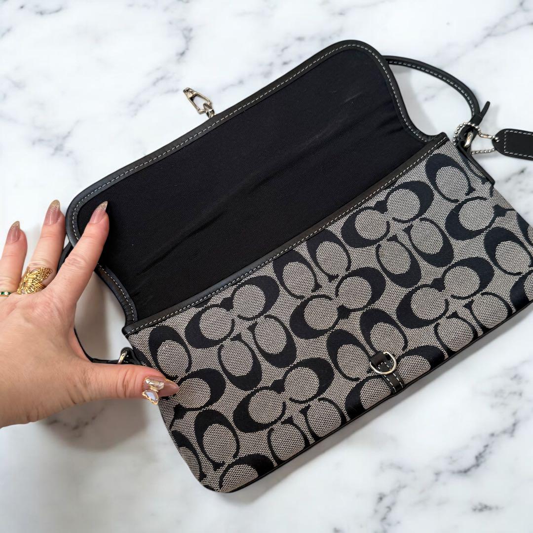 COACH コーチ　美品　アクセサリーポーチ　キャンバス レザー　ブラック