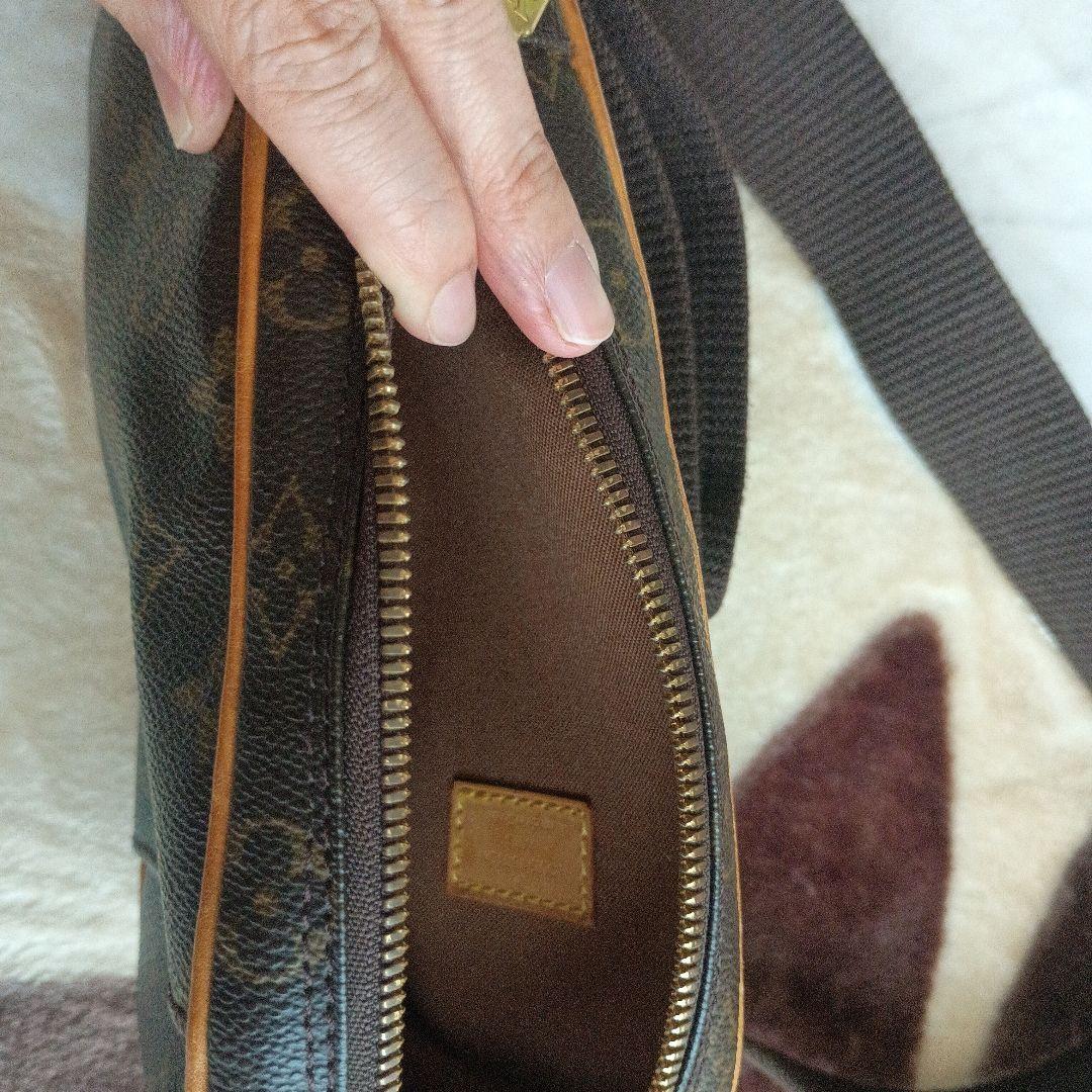 LOUIS VUITTON ポシェットガンジュ