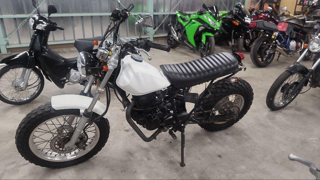 TW225
