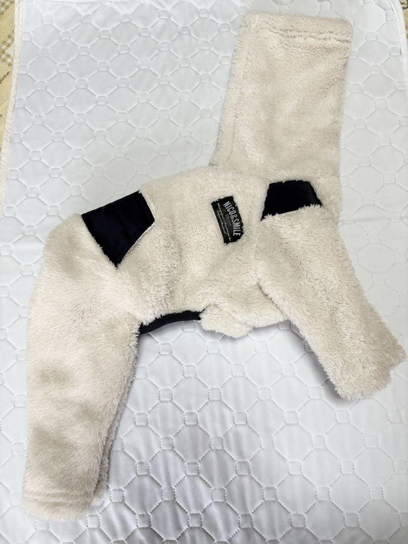 犬服　MA-1切替ボアロンパース(ホワイト×ネイビー) ミニピン