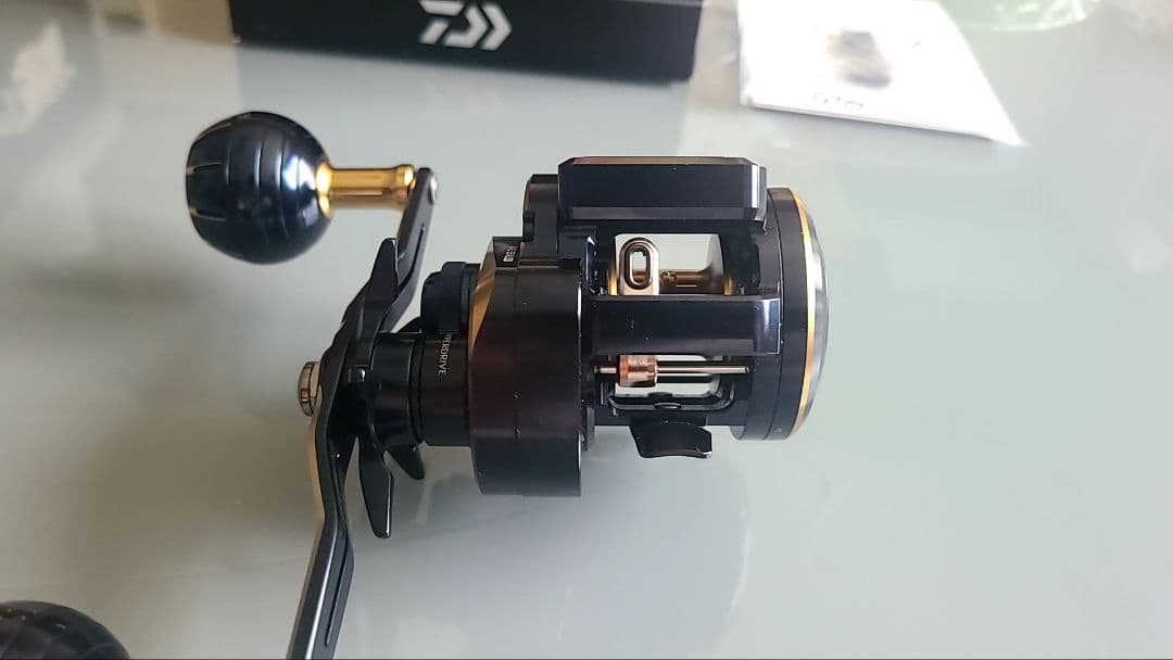 DAIWA ソルティガIC 100H-DH ベイトリール