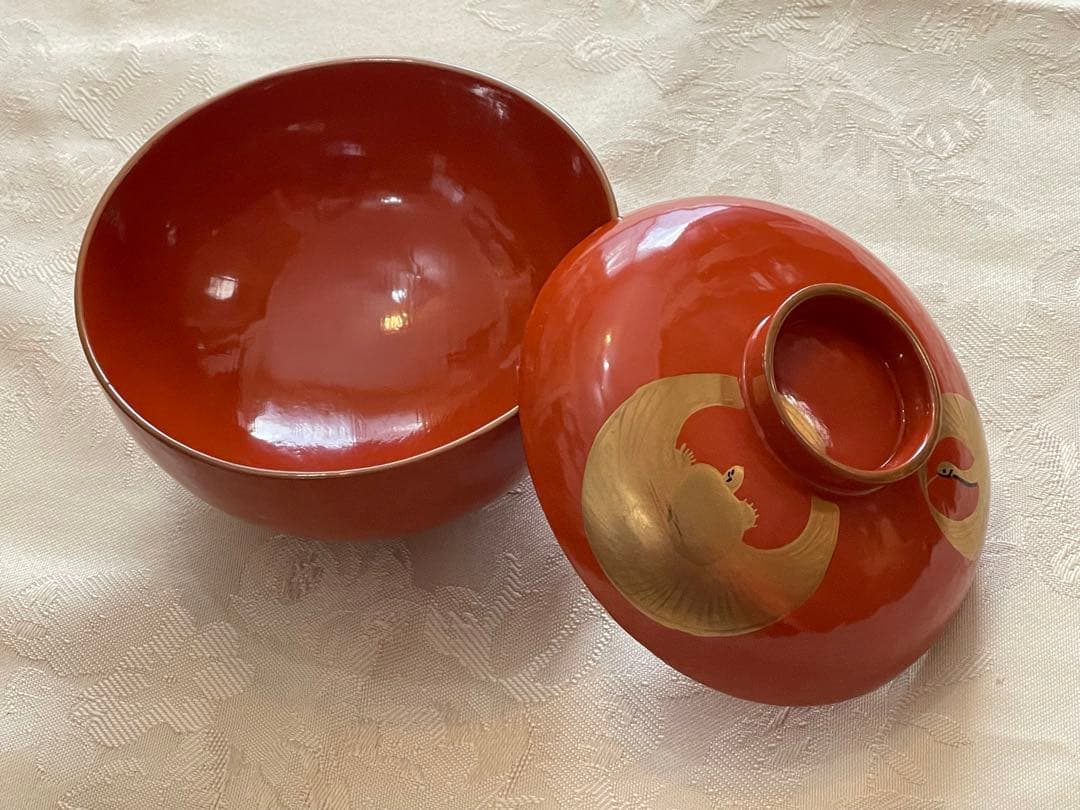 Lacquerware Lidded Bowls, Set of 10, Crane and Tortoise Gold Decoration, Vintage