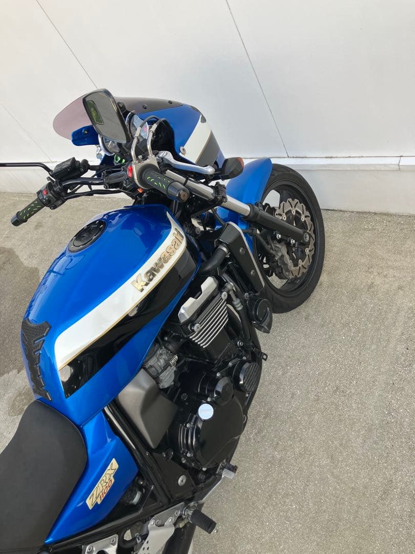 九州Kawasaki ZRX1100 青/白のカスタムバイク