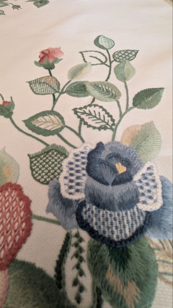 戸塚刺繍 テーブルセンター - メルカリ