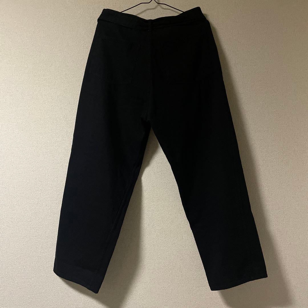 COMOLI デニムベルテッドパンツ