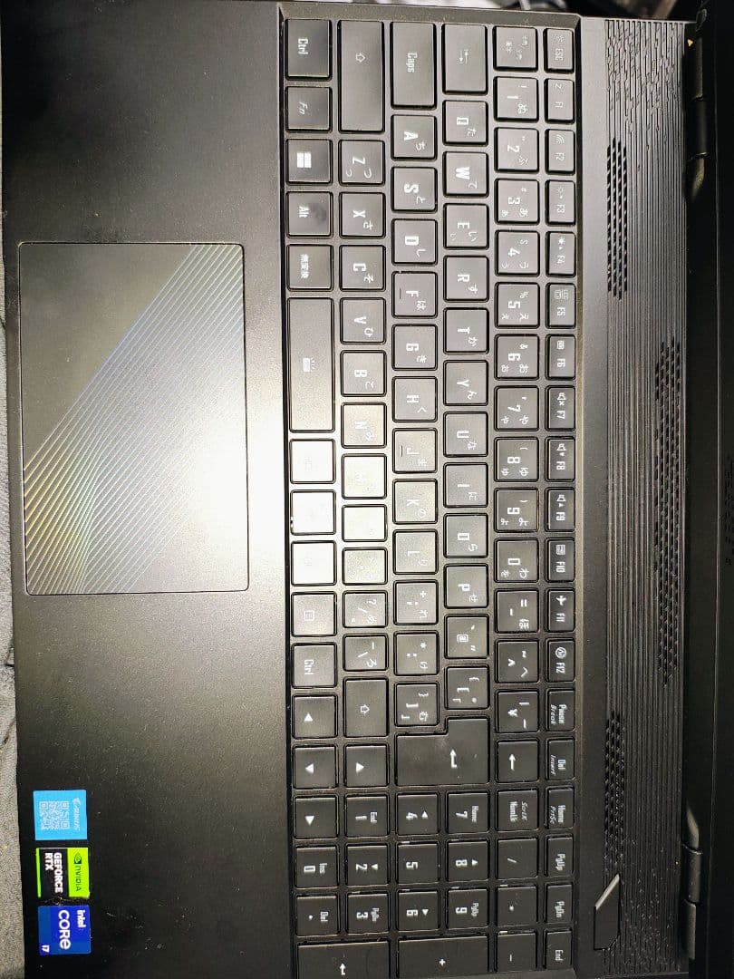 GIGABYTE AORUS 16 i7 13700h 16gb rtx4070