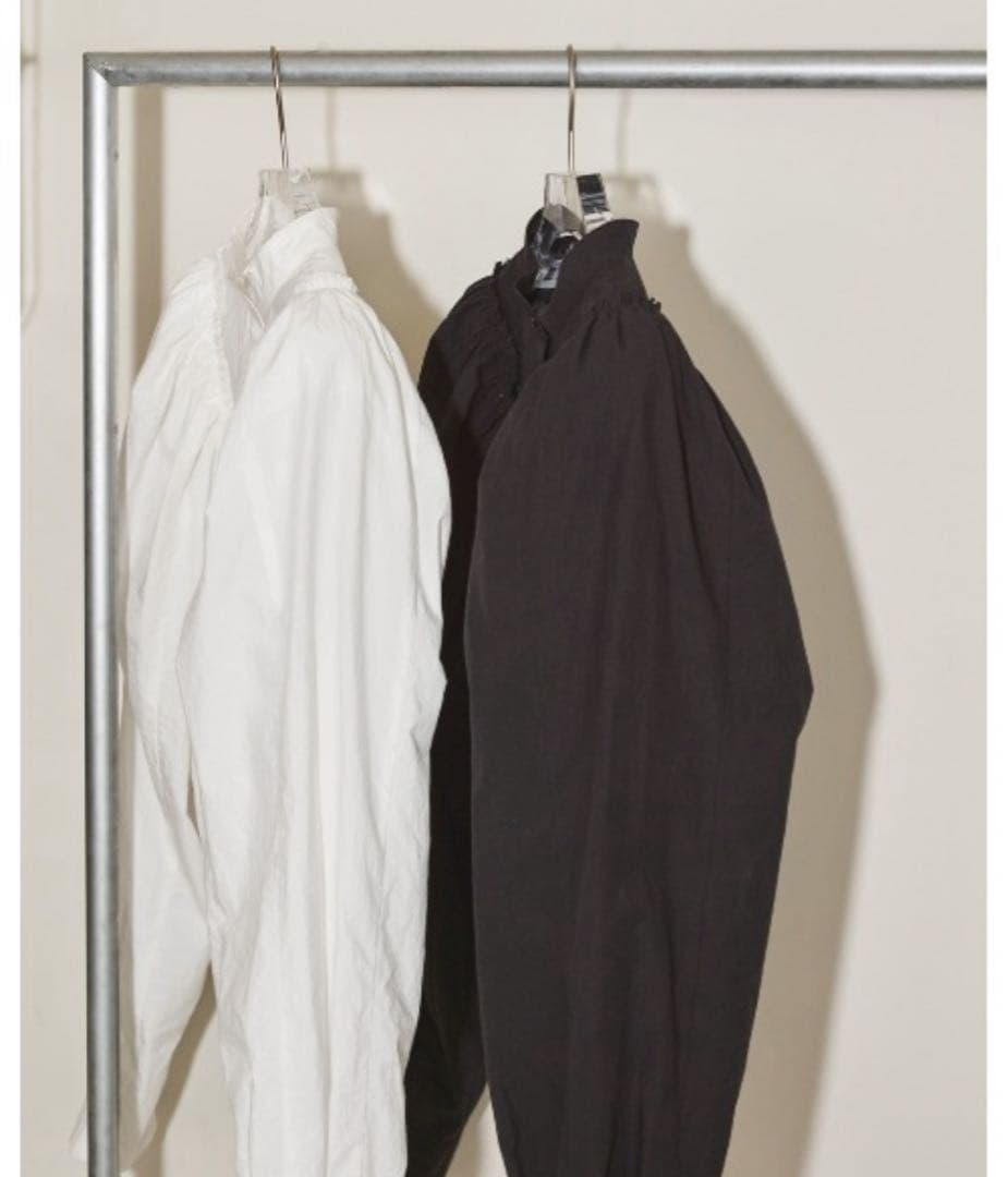 todayful カットオフパフショルダーシャツ