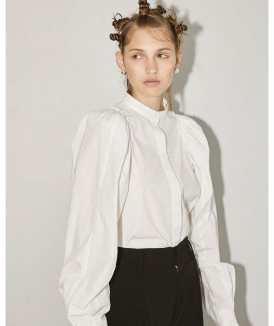 todayful カットオフパフショルダーシャツ