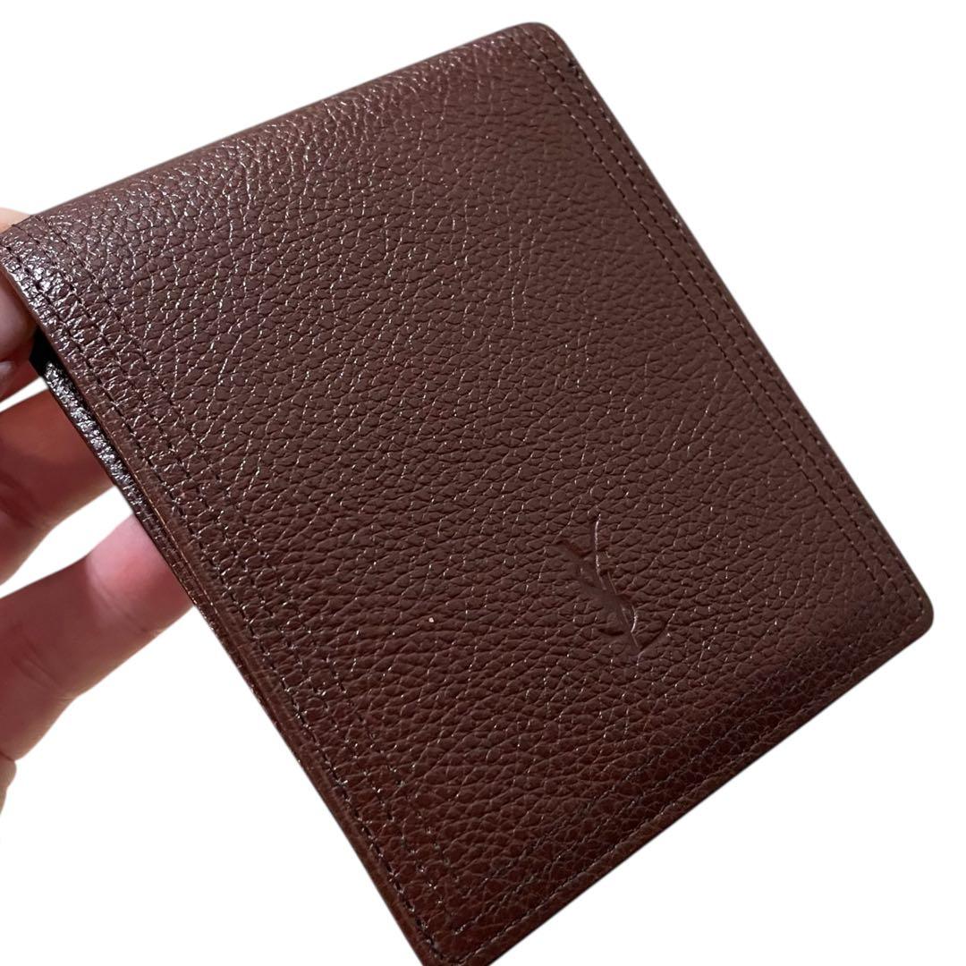 イヴ・サンローラン　折り財布　レザー　ブラウン