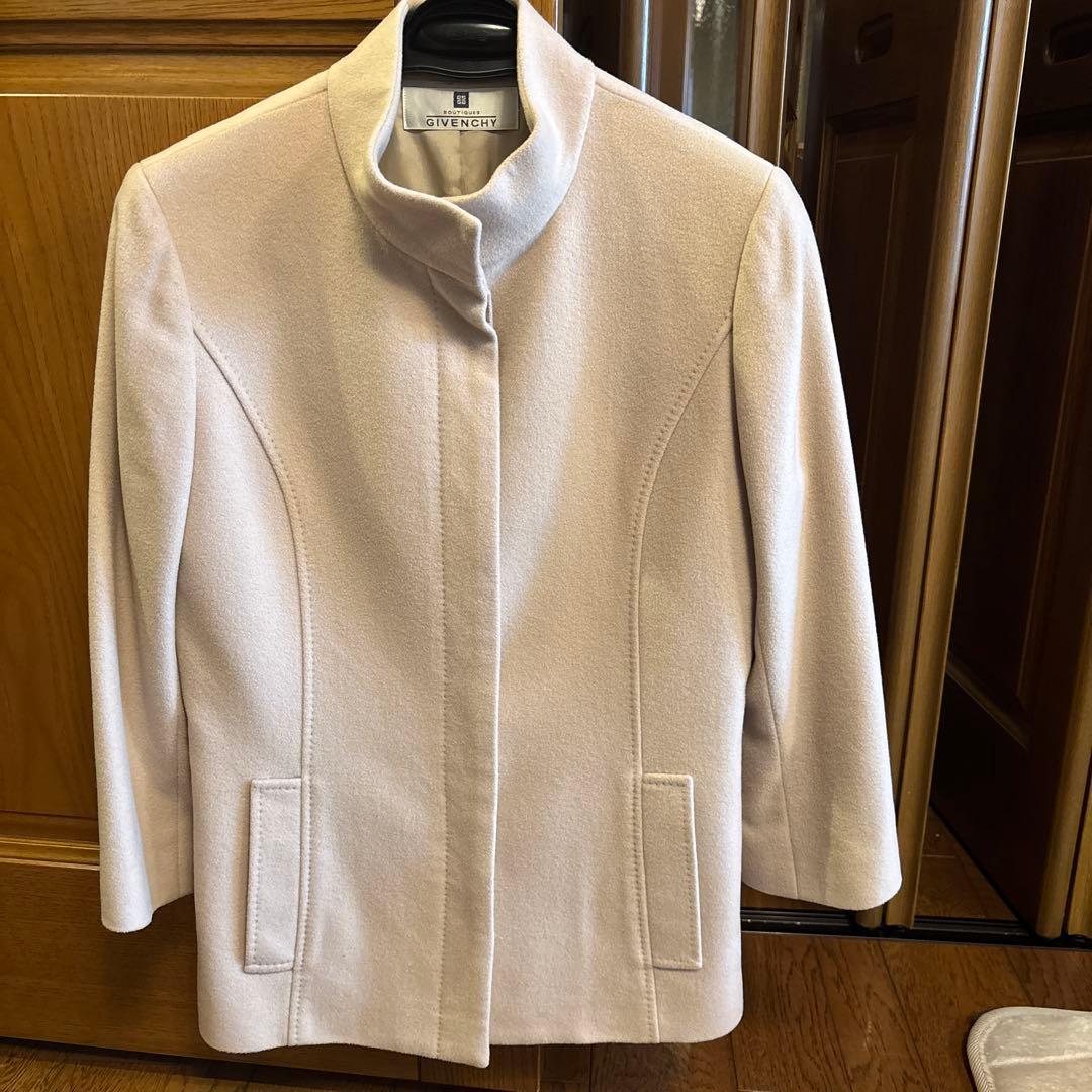 ジバンシーベージュカシミヤハーフコート 5,200円