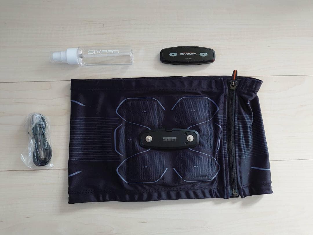 シックスパッド パワースーツ アブズ　Mサイズ