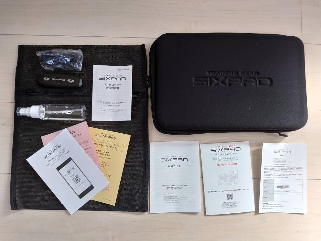 シックスパッド パワースーツ アブズ　Mサイズ パワースーツ 商品はあくまでも中古品ですので 商品に最良を求める方 神経質な方は 購入をご遠慮くださいますようお願いします 出品物は写真のモノが全てです