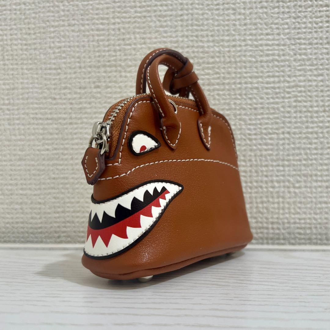 訳あり】 本革 バッグチャーム シャーク サメ イエロー ブラウン 2点