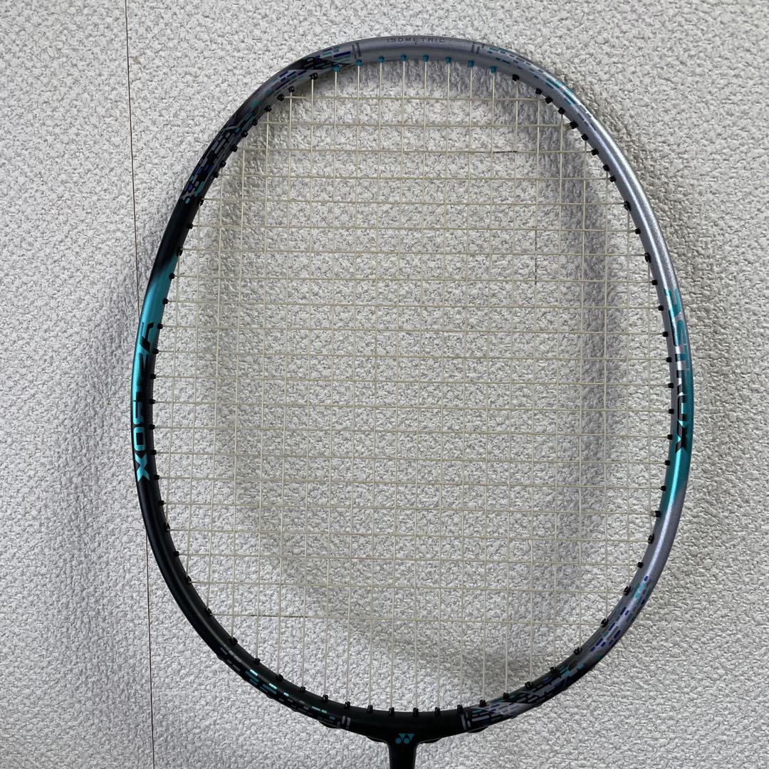 【美品】YONEX アストロクス88D PRO
