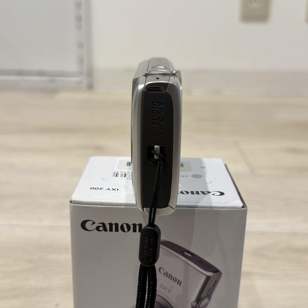 【箱付き美品】Canon IXY 200 コンパクト デジタルカメラ