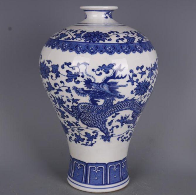 清乾隆 サバ\r 竜纹\r 梅瓶 \r 景徳鎮 陶磁器 装飾品 工芸品 美術品 置物