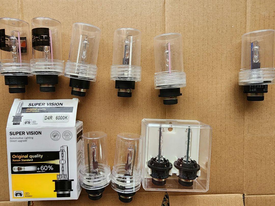 D4R D4S HIDバルブ 6000K いろいろ おまけ付き 中古