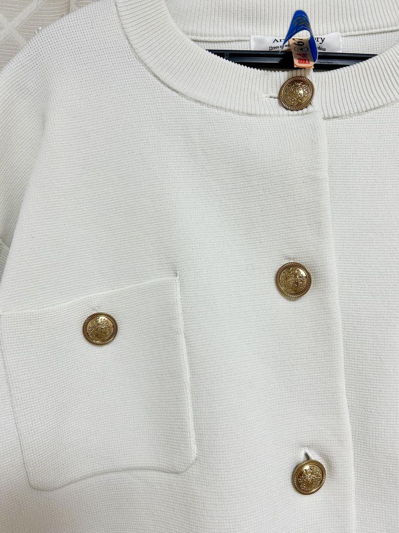 極美品✨Arpege storyアルページュストーリー金釦ニットジャケット白