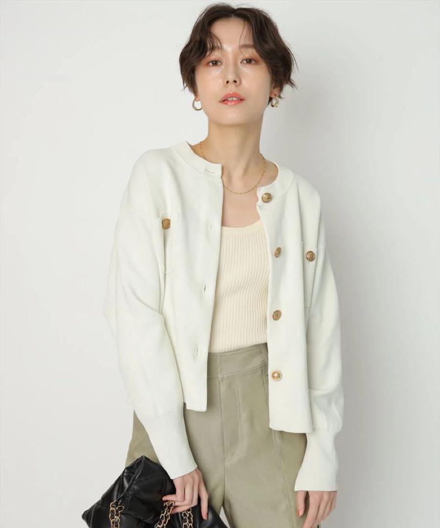 極美品✨Arpege storyアルページュストーリー金釦ニットジャケット白