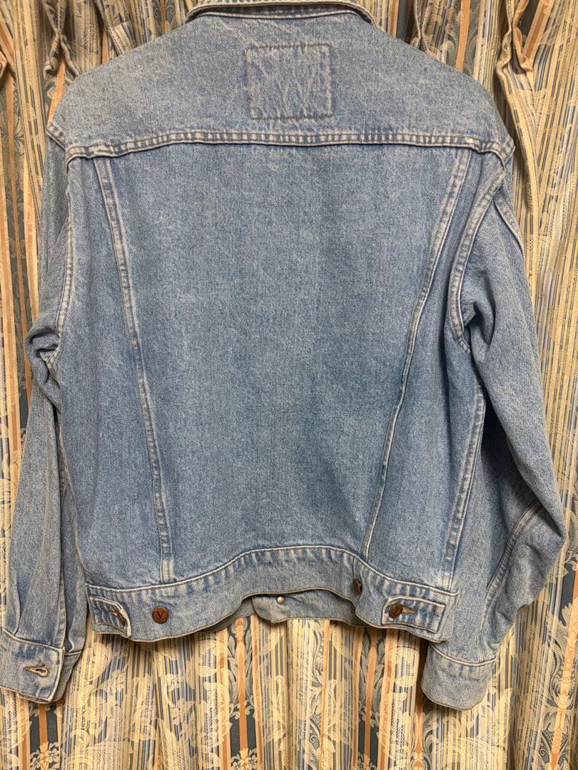 valentino jeans ライトブルーデニムジャケット イタリア製 valentino jeans ライトブルーデニムジャケット イタリア製