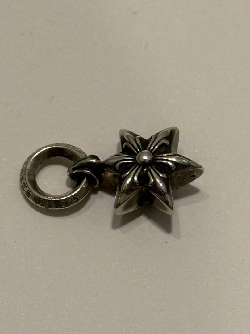 クロムハーツスターチャームCHROME HEARTS