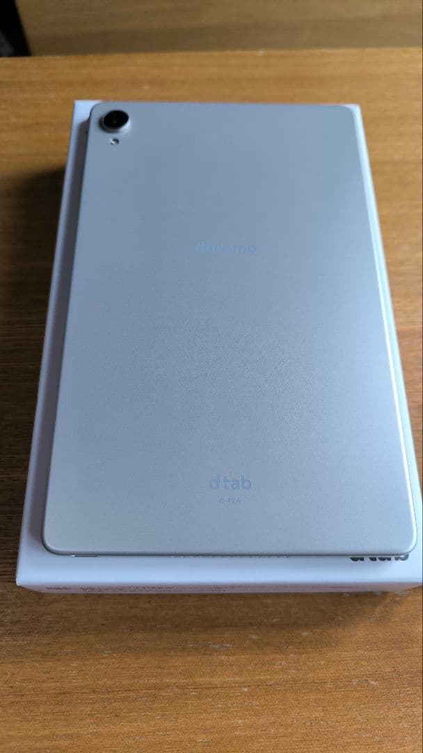 docomo dtab Compact d-42A タブレット 美品 docomo dtab Compact d-42A タブレット 美品