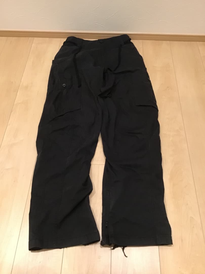 HYEIN SEO ブラックカーゴ パンツ