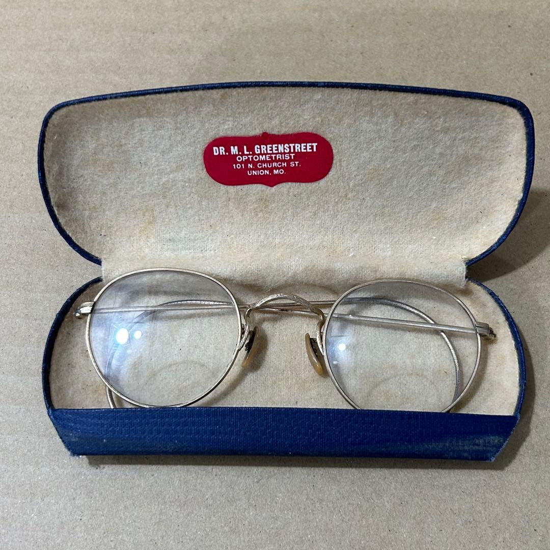 30年代から40年代アンティークメガネゴールド細かい細工が素晴らしいです