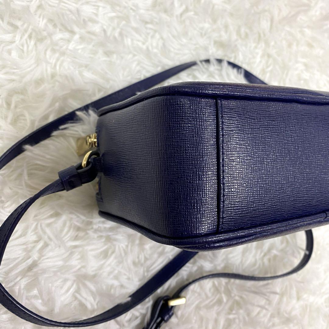 FURLA フルラ バッグ ショルダーバッグ リリー XLサイズ カメラ