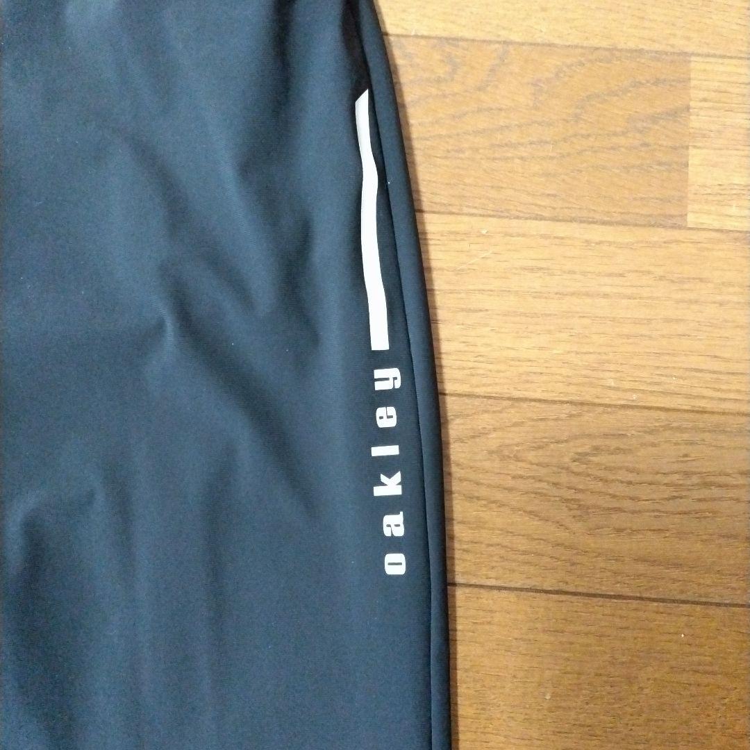 美品！！[オークリー]レディース ゴルフパンツ ブラック大きいサイズ